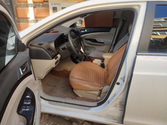 [济南·鲁A] 二手比亚迪比亚迪e52018款 450 智联尊享型