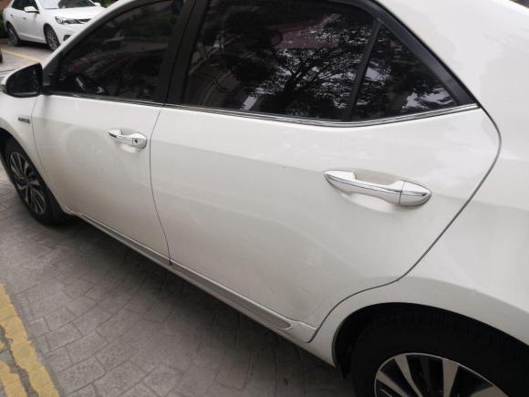 [无锡·苏B] 二手丰田卡罗拉2017款 改款双擎 1.8L E-CVT精英版