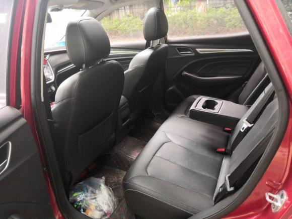 [广州·渝D] 二手荣威荣威RX32018款 1.6L 手动旗舰版