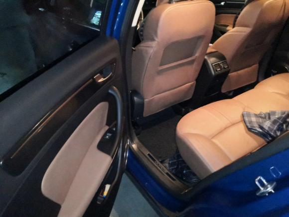 [武汉·鄂A] 二手观致观致52016款 1.6T 自动豪华型