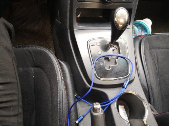 [青岛·鲁B] 二手现代劳恩斯-酷派2009款 2.0T 自动靓雅版