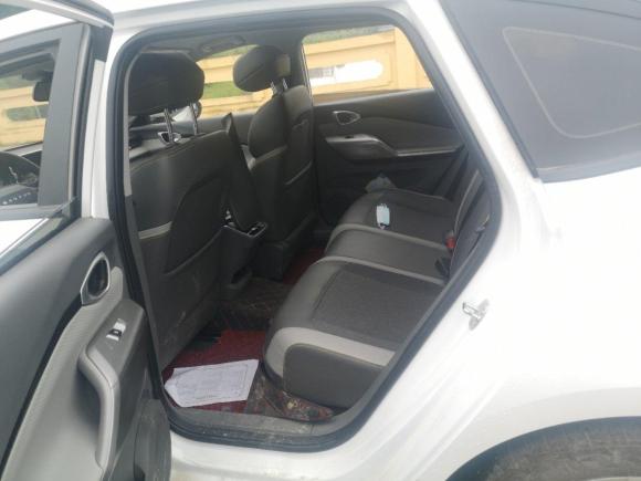 [上海·豫Q] 二手宝骏新宝骏RC-52020款 1.5T CVT智耀豪华型