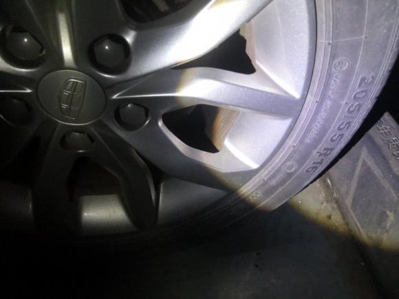 [无锡·苏J] 二手吉利汽车帝豪GL2017款 1.3T 手动精英型