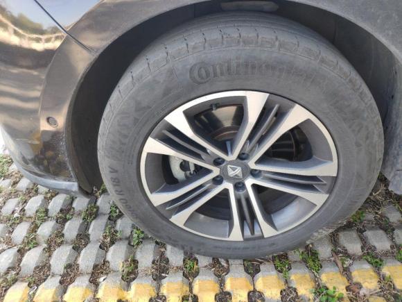 [广州·粤A] 二手宝沃宝沃BX72016款 28T 四驱旗舰版 5座