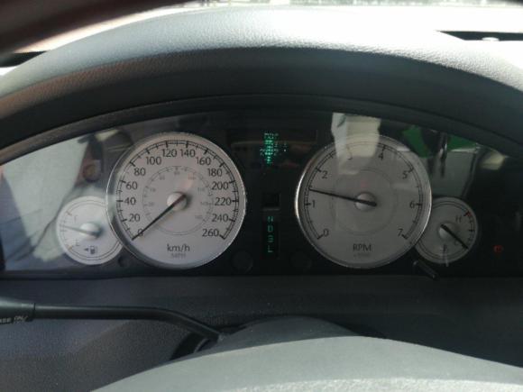 [青岛·鲁B] 二手克莱斯勒克莱斯勒300C2006款 2.7L 豪华版