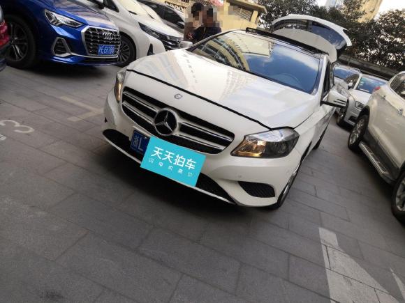 奔驰奔驰A级                2013款 A 180 时尚型「上海二手车」「天天拍车」
