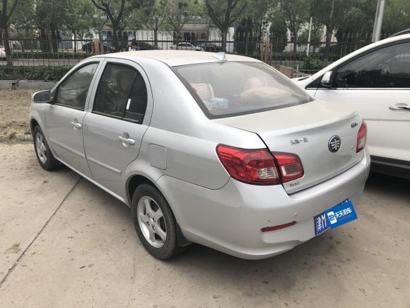 天津一汽威志2011款 三厢 1.5l 手动精英型二手车 1.42万_天天拍车