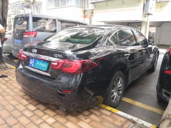 [深圳·粤B] 二手英菲尼迪英菲尼迪Q702017款 Q70L 2.5L 精英版