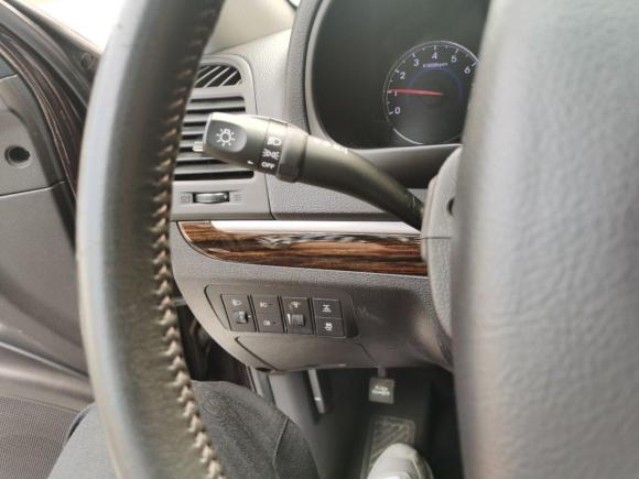 [杭州·浙A] 二手现代新胜达2010款 2.4 豪华版 七座四驱