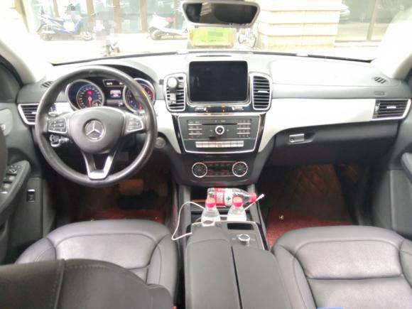 [济南·鲁A] 二手奔驰奔驰GLE2017款 GLE 320 4MATIC 轿跑SUV