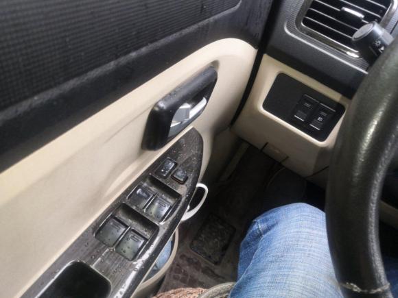 [西安·陕A] 二手东风风光东风风光3702016款 1.5L 手动标准型SFG15-05 7座