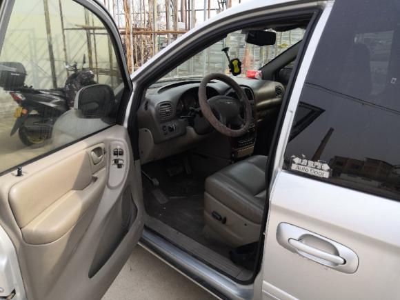 [济南·鲁A] 二手克莱斯勒大捷龙2007款 3.3L 商务版