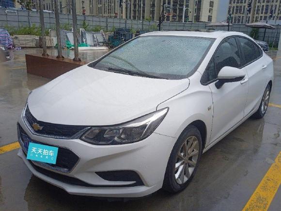 雪佛兰科鲁兹2017款 1.5L 自动先锋天窗版「上海二手车」「天天拍车」