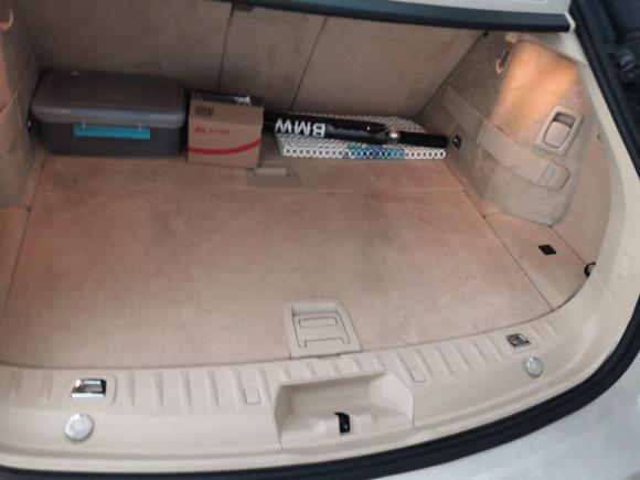 [佛山·粤X] 二手宝马宝马5系GT2010款 535i 领先型