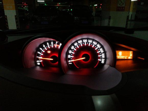 [南京·苏A] 二手丰田逸致2014款 星耀 180E CVT精英多功能版