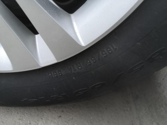 [上海·闽D] 二手别克凯越2013款 1.5L 自动经典型