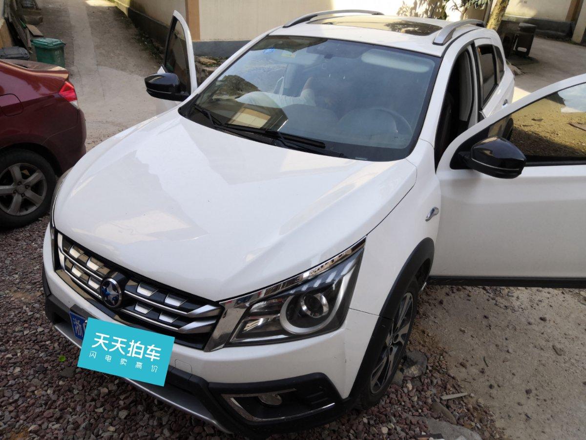 车型:启辰启辰t702016款 2.