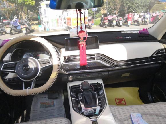 [苏州·苏E] 二手众泰众泰T5002018款 1.5T 自动智能互联尊贵型