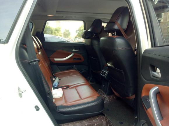 [无锡·湘E] 二手北汽幻速北汽幻速S32016款 S3L 1.5L 手动尊贵型