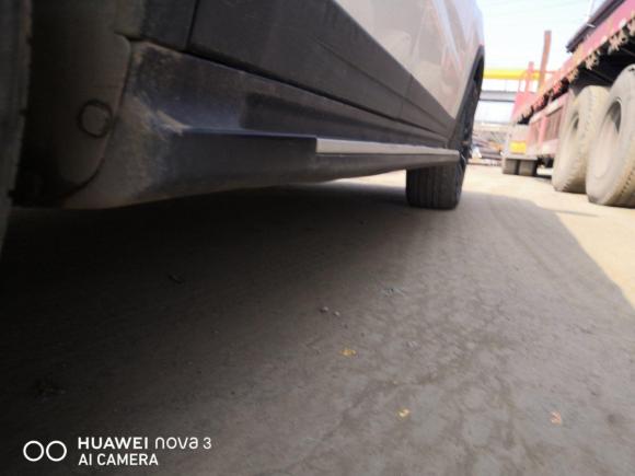 [南京·苏A] 二手一汽森雅R72016款 1.6L 手动豪华型