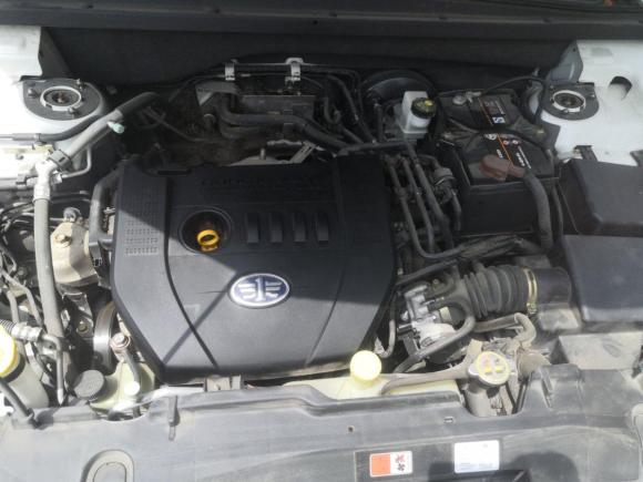 [金华·浙G] 二手奔腾奔腾X802015款 2.0L 自动舒适型