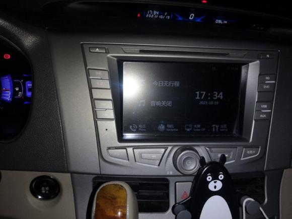 [上海·沪B] 二手比亚迪比亚迪M62015款 2.4L 自动尊贵版