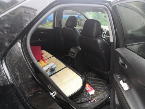 [金华·浙G] 二手雪佛兰探界者2018款 RS 550T 自动四驱拓界版