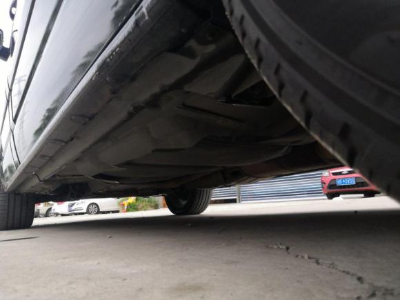 [无锡·苏B] 二手大众迈特威2008款 3.2L