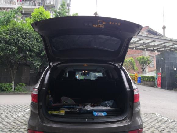 [广州·粤B] 二手现代格锐2013款 2.2T 7座四驱旗舰版