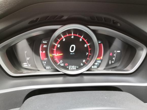 [佛山·粤E] 二手沃尔沃沃尔沃V402015款 1.6T 智雅版