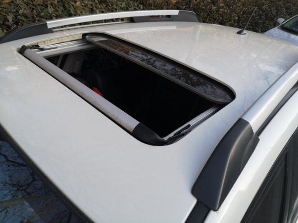 [青岛·鲁B] 二手斯巴鲁斯巴鲁XV     2012款 2.0i 豪华版