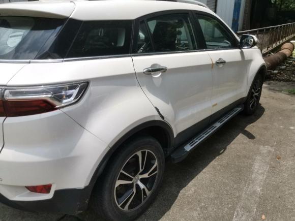 [上海·鄂E] 二手驭胜驭胜S3302016款 1.5L GTDi 自动两驱尊贵版