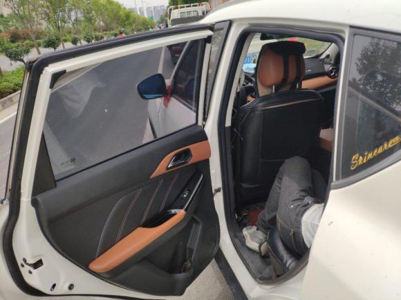 [西安·晋M] 二手北汽绅宝绅宝X352016款 1.5L 手动豪华版