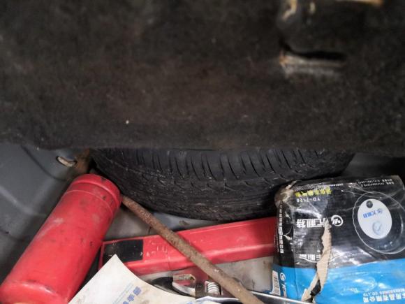 [成都·川A] 二手长安悦翔V52012款 1.5L 手动梦幻型