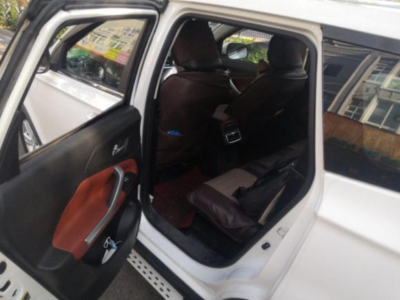 [宁波·浙B] 二手北汽幻速北汽幻速S32016款 S3L 1.5L 手动尊贵型