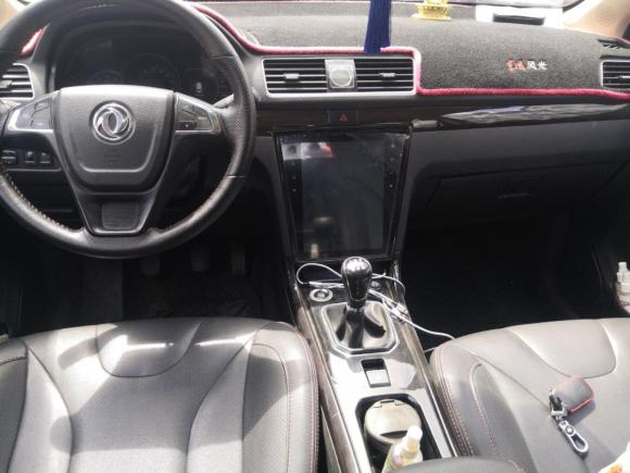 [青岛·鲁B] 二手东风风光东风风光3702016款 1.5L 手动智能型 7座