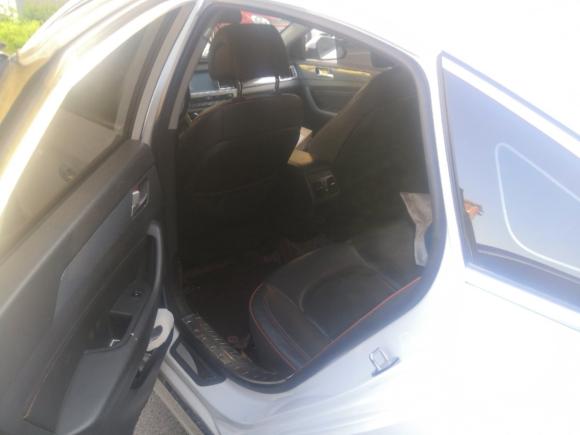 [青岛·鲁B] 二手现代索纳塔九2015款 1.6T GLS智能型