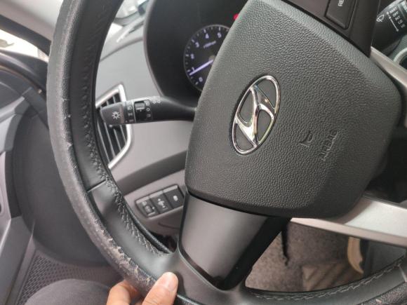 [杭州·浙A] 二手现代北京现代ix252015款 1.6L 自动两驱智能型GLS