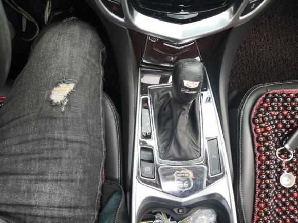 [芜湖·皖B] 二手凯迪拉克凯迪拉克SRX2014款 3.0L 精英型