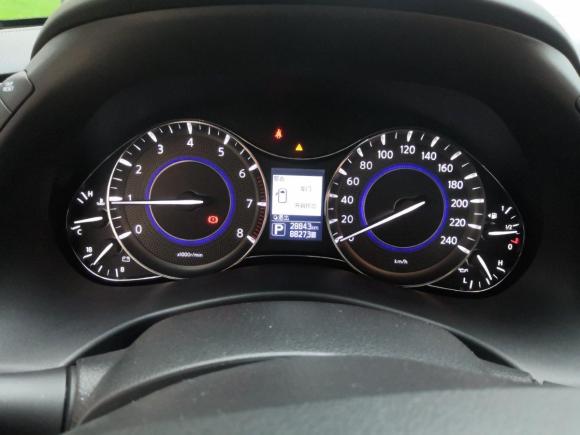 [青岛·鲁B] 二手英菲尼迪英菲尼迪QX802016款 5.6L 4WD