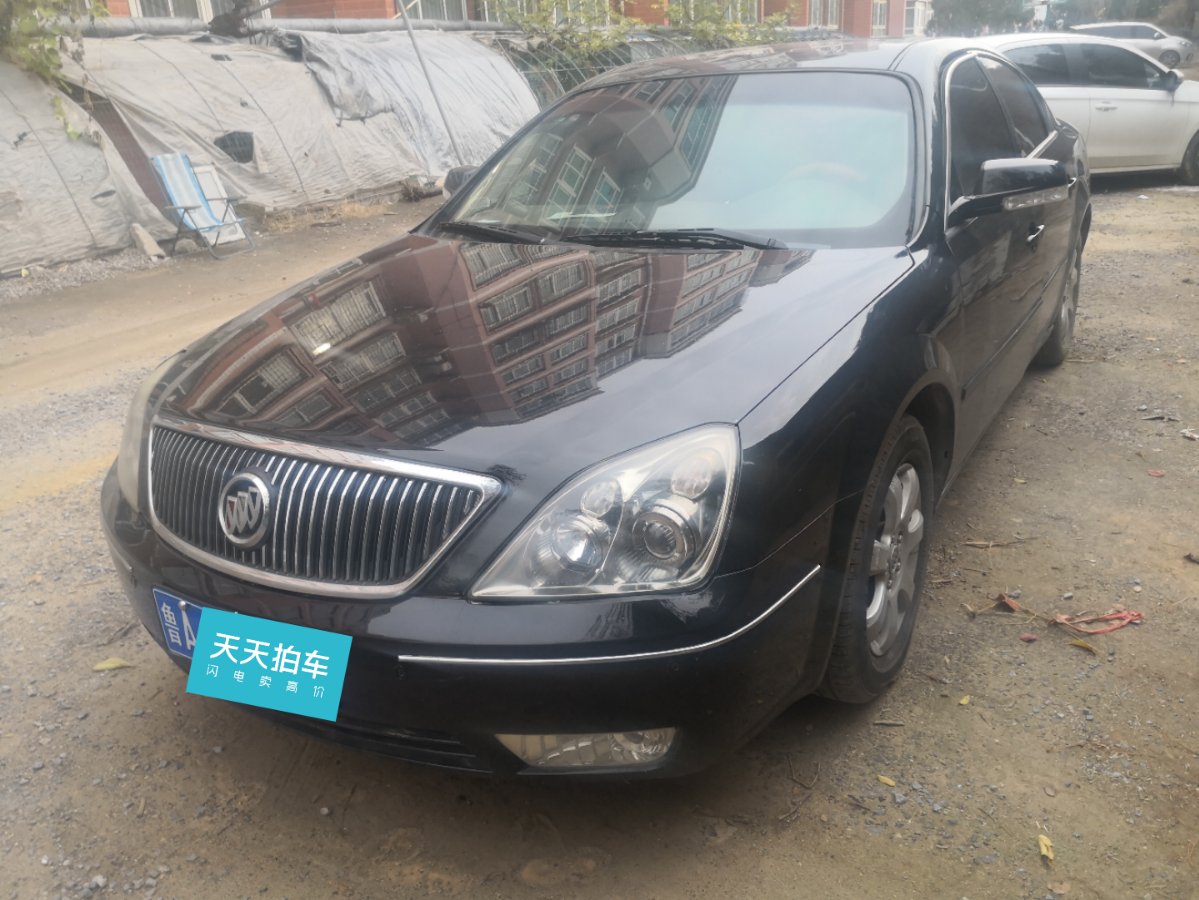 18万买别克君越,11年后转卖贬值20.43万,车主哭了:开玩笑吧?