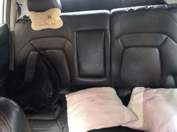 [广州·琼A] 二手起亚智跑2011款 2.0L 自动两驱版Premium