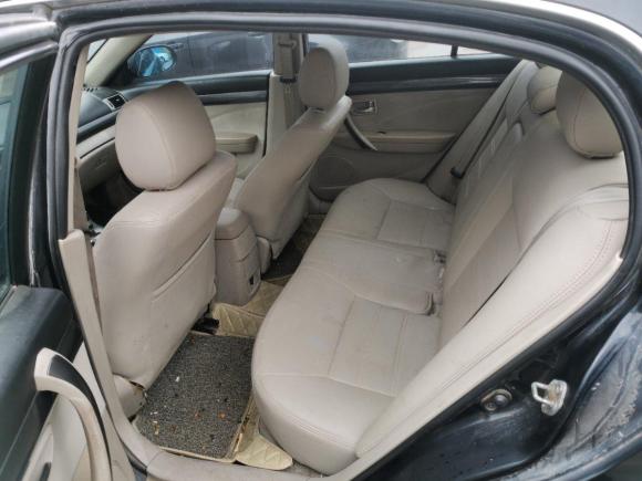 [苏州·苏E] 二手奔腾奔腾B702011款 2.3L 自动特装版