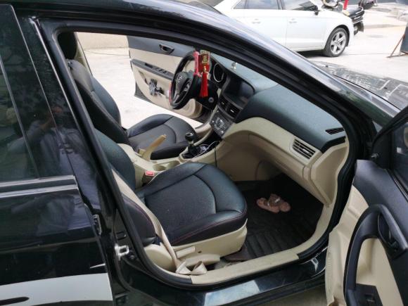 [宁波·浙H] 二手东南V5菱致2015款 1.5L 手动经典版