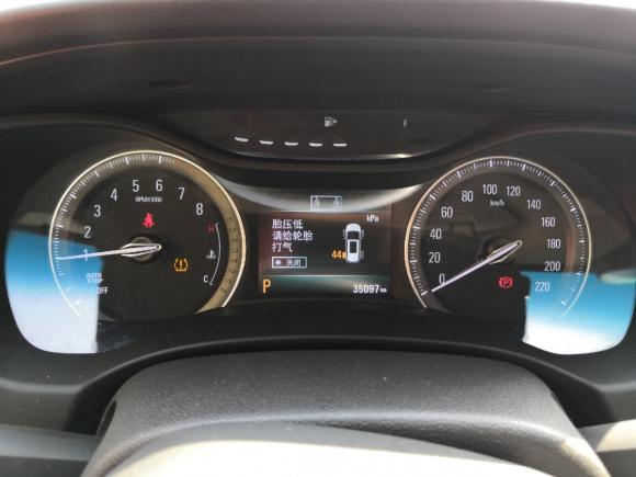 [南昌·赣A] 二手别克别克GL62018款 18T 6座豪华型