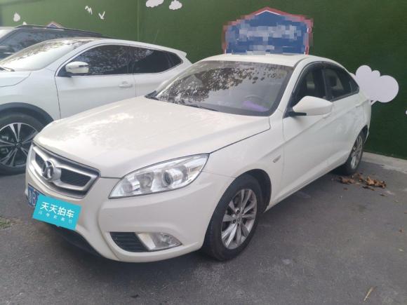 北汽绅宝绅宝D502015款 1.5L 手动舒适超值导航版「青岛二手车」「天天拍车」