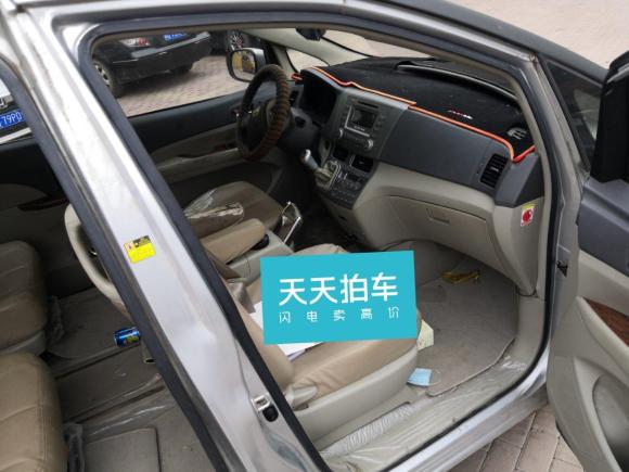 [青岛·鲁B] 二手比亚迪比亚迪M62013款 2.0L 手动舒适型