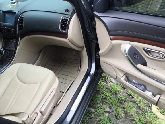 [济南·苏A] 二手荣威荣威9502012款 2.0L 舒适版