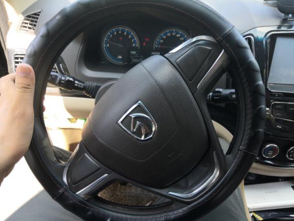 [宁波·浙B] 二手宝骏宝骏7302014款 1.8L 手动舒适型 7座