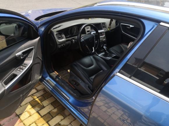 [南昌·赣F] 二手沃尔沃沃尔沃V602014款 改款 T5 智逸版